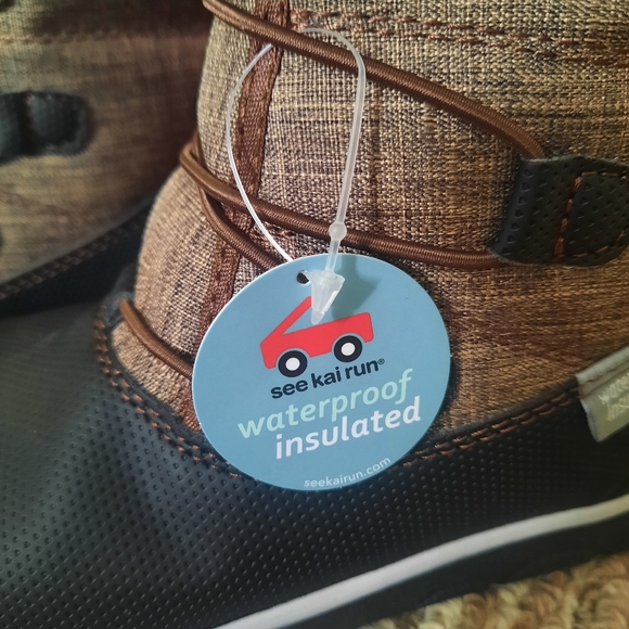 See kai run Gilman WP/IN Waterproof and Insulated Boots Kids - Picture 10 of 11